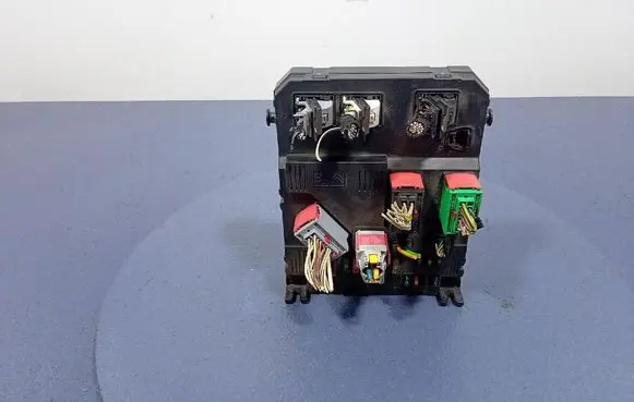 Citroen C3 Fuse box set 9652474580