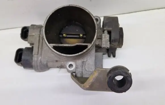 Fiat Punto (176) Throttle valve