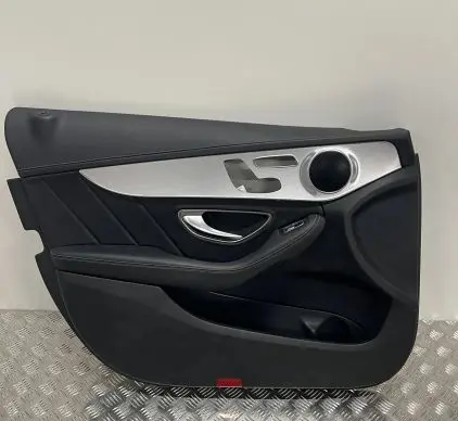 Mercedes-Benz C W205 Front door card panel trim A2057201395 10006708 Z696EI0000