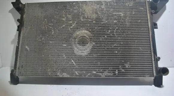 Volkswagen II LT Coolant radiator 2D0121253E