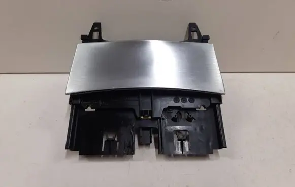 Ashtray (front)