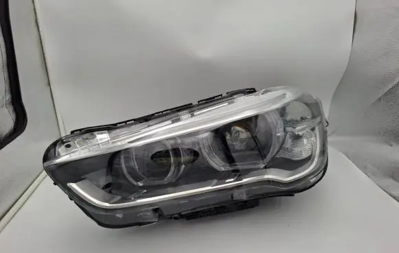 BMW X1 F48 F49 Headlight/headlamp 6311749500303 90146779 7495003