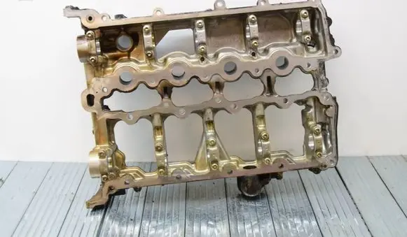 Jaguar XF X260 Engine head H4P36J011D