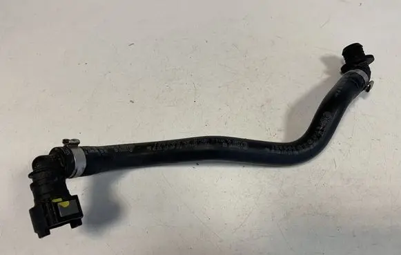 Audi Q7 4M Vacuum line/pipe/hose 4M0611931AP
