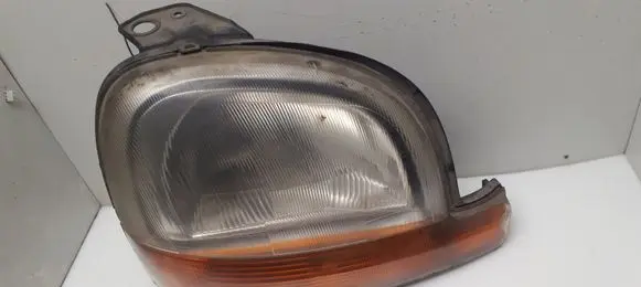 Renault Master II Headlight/headlamp