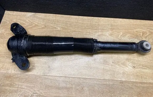 Land Rover Range Rover Sport L494 Rear shock absorber/damper GK7218A116