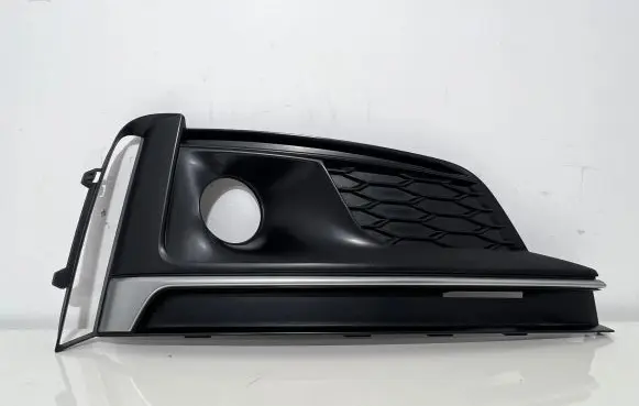 Audi A5 Front bumper lower grill 8W6807682G