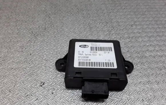 Peugeot 407 Fuel injection pump control unit/module 09733309900 964742828000