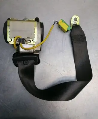 Volkswagen Touareg I Rear seatbelt 7L0857806 601579600