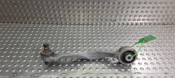Volkswagen PASSAT B5 Front control arm 4D0407511F