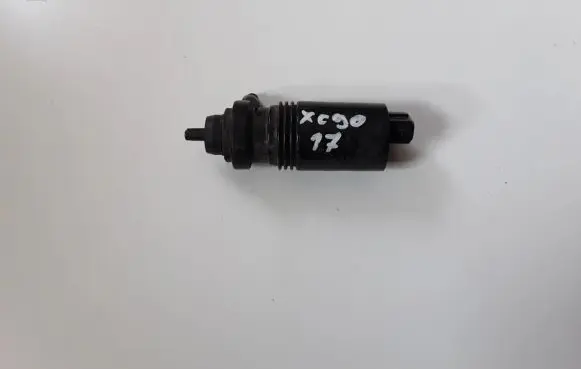 Volvo XC90 Windscreen/windshield washer pump 1012458