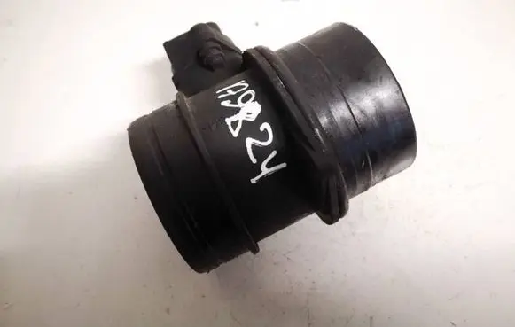 Audi A6 S6 C5 4B Mass air flow meter 074906461b 0281002461