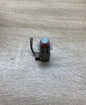 Opel Zafira A Brake pedal sensor switch 09185907