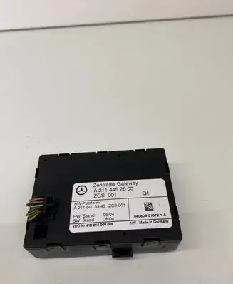 Mercedes-Benz E W211 Door central lock control unit/module A2114452600 A2115403545