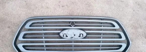 Ford Transit Front bumper upper radiator grill BK3117B968C