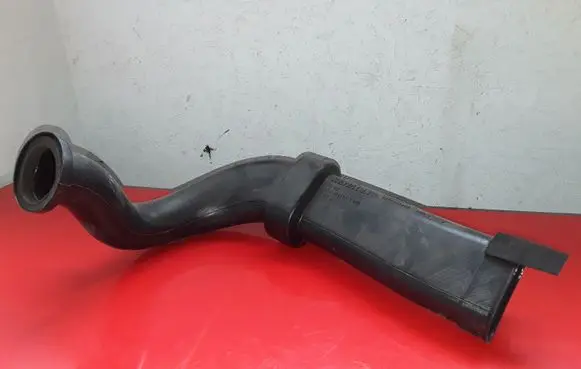 Dacia Dokker Air intake duct part 687816044R