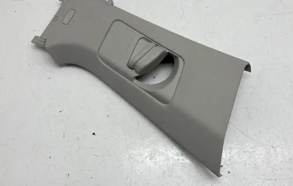 Volkswagen Jetta VII (B) pillar trim (top) 17A868312
