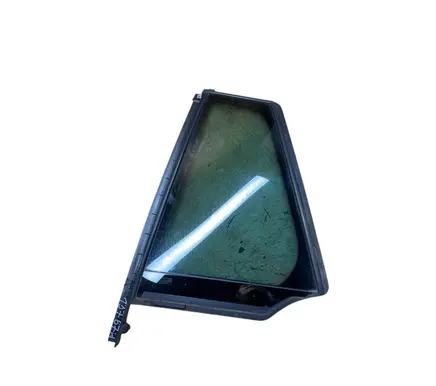 Rear vent window glass