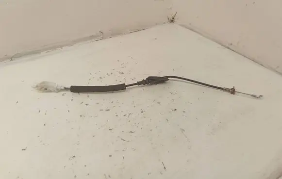 Front door cable line