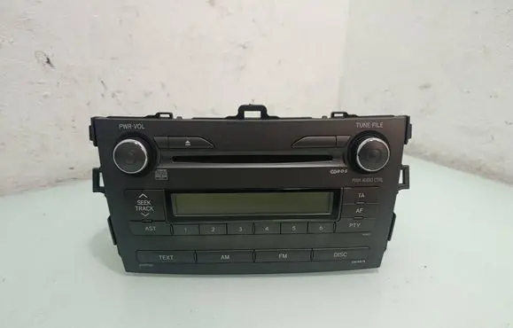 Toyota Auris 150 Radio/CD/DVD/GPS head unit 8612002690 CQJS7770G W5X822TYY