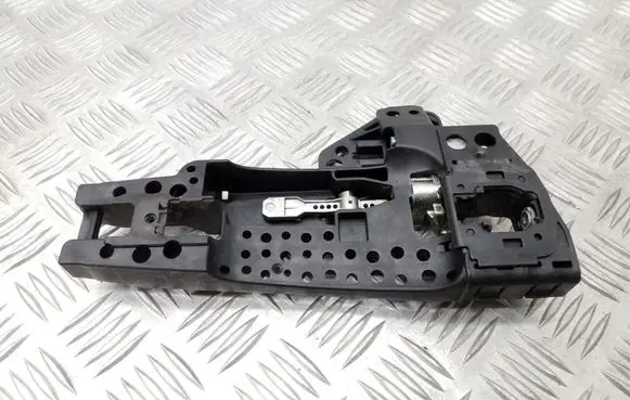 Audi A5 8T 8F Front door coupe exterior handle/bracket 8T0837886A