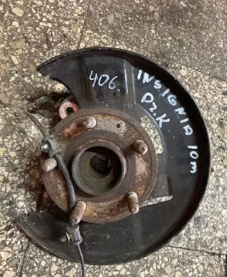 Opel Insignia A Front wheel hub