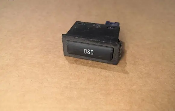 Traction control (ASR) switch