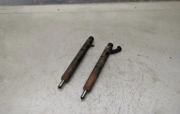 Ford Focus Fuel injectors set EJBR01601Z 1S4Q9F593AF