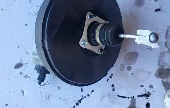 Volkswagen Sharan Brake booster 3C1614105AP