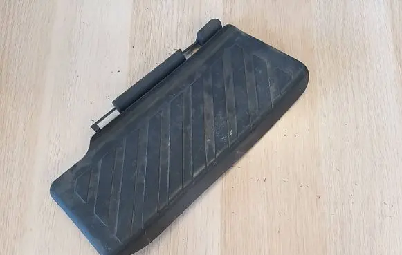 Seat Leon IV Foot rest pad/dead pedal 5Q1864777C 5Q1864775A