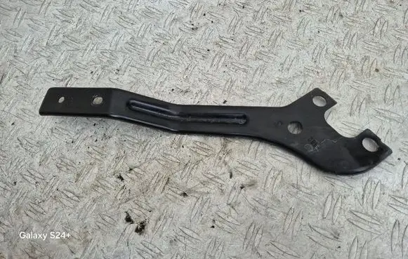Lancia Delta III Headlight/headlamp mounting bracket 