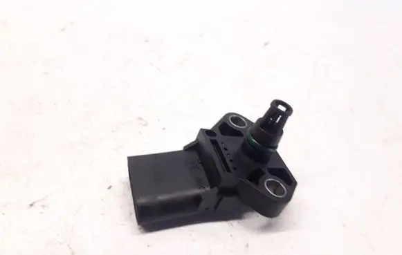 Audi A4 S4 B7 8E 8H Air pressure sensor 038906051C 0281002401