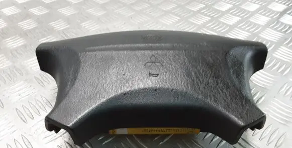 Mitsubishi Carisma Steering wheel airbag MR777231