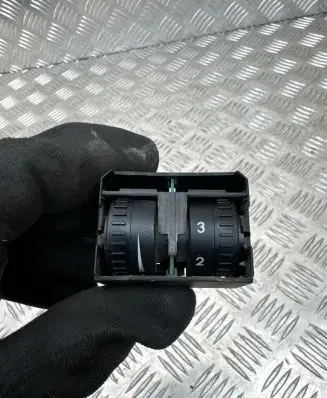 Volkswagen Caddy Headlight level height control switch 2K0941333D