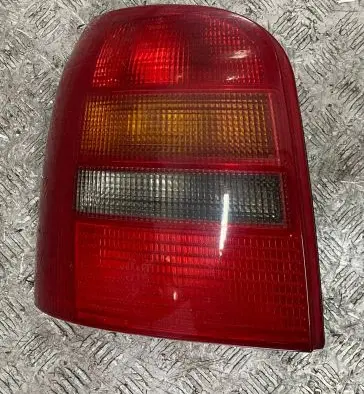 Audi A4 S4 B5 8D Rear/tail lights A4B5 8D9945095
