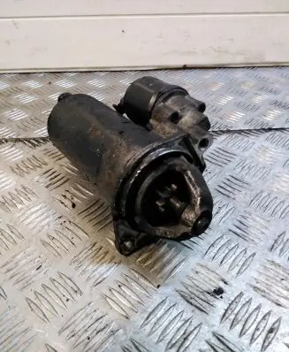 Opel Zafira A Starter motor