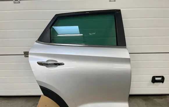 Hyundai Tucson TL Rear door 