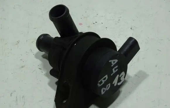 Audi A5 8T 8F Electric auxiliary coolant/water pump 06H965561