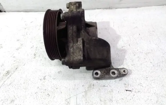Hyundai Santa Fe Water pump HY5904