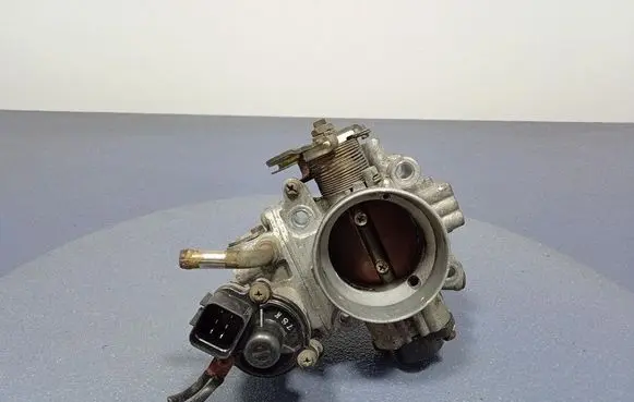 Mitsubishi Galant Throttle body valve 