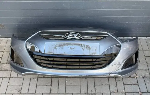 Hyundai i40 Front bumper CZESCICARSPL002