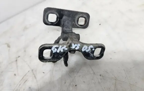 BMW X5 E53 Tailgate/trunk/boot hinge 824766718