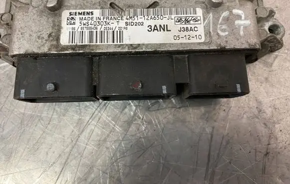 Ford Focus Engine control unit/module ECU 4M51-12A650-JL
