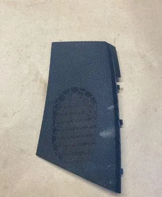 Side speaker trim/cover