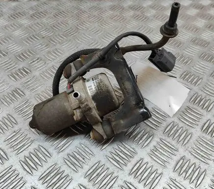 Opel Mokka Vacuum pump 93453400 11305122400