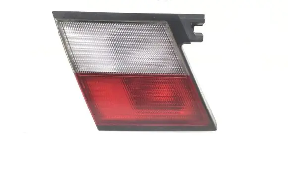 Nissan Primera Tailgate rear/tail lights 23070102