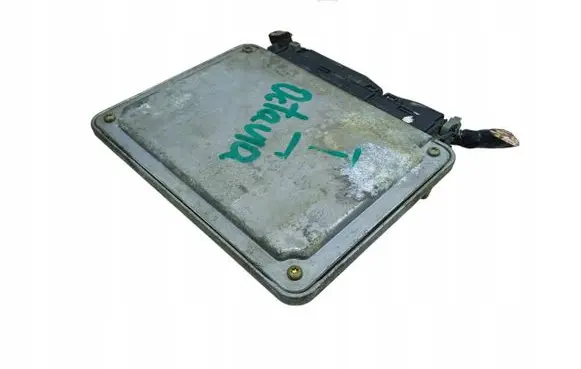Skoda Octavia Mk1 (1U) Engine control unit/module 06A906018DJ 0261206144
