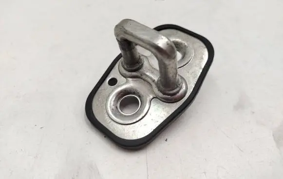 Peugeot 508 RXH Rear door lock loop/hook striker 9655466380