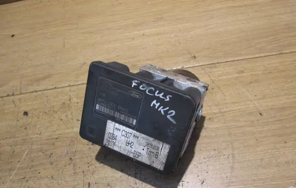 Ford Focus ABS Pump 8M512B373AA A426G 10039933304