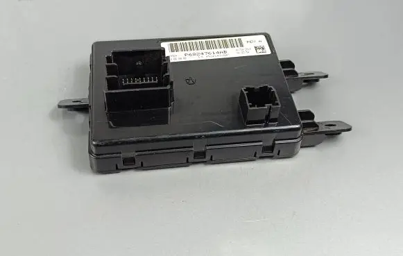 Jeep Cherokee Other control units/modules P68247614AB